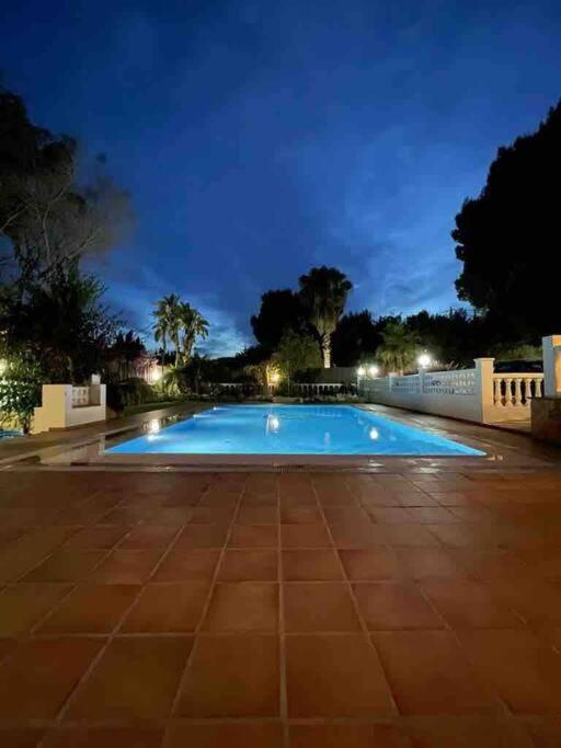 Villa Con Piscina Gigante Sant Francesc de s'Estany Buitenkant foto