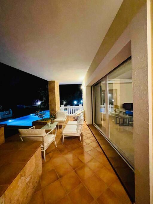 Villa Con Piscina Gigante Sant Francesc de s'Estany Buitenkant foto